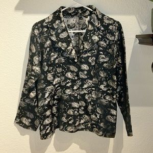 🫶🏼Handmade black and silver jacket.  Measurements photoed